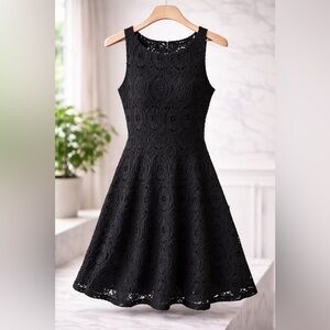👗 BB Dakota Black Lace Fit & Flare Dress | Classic LBD size 6